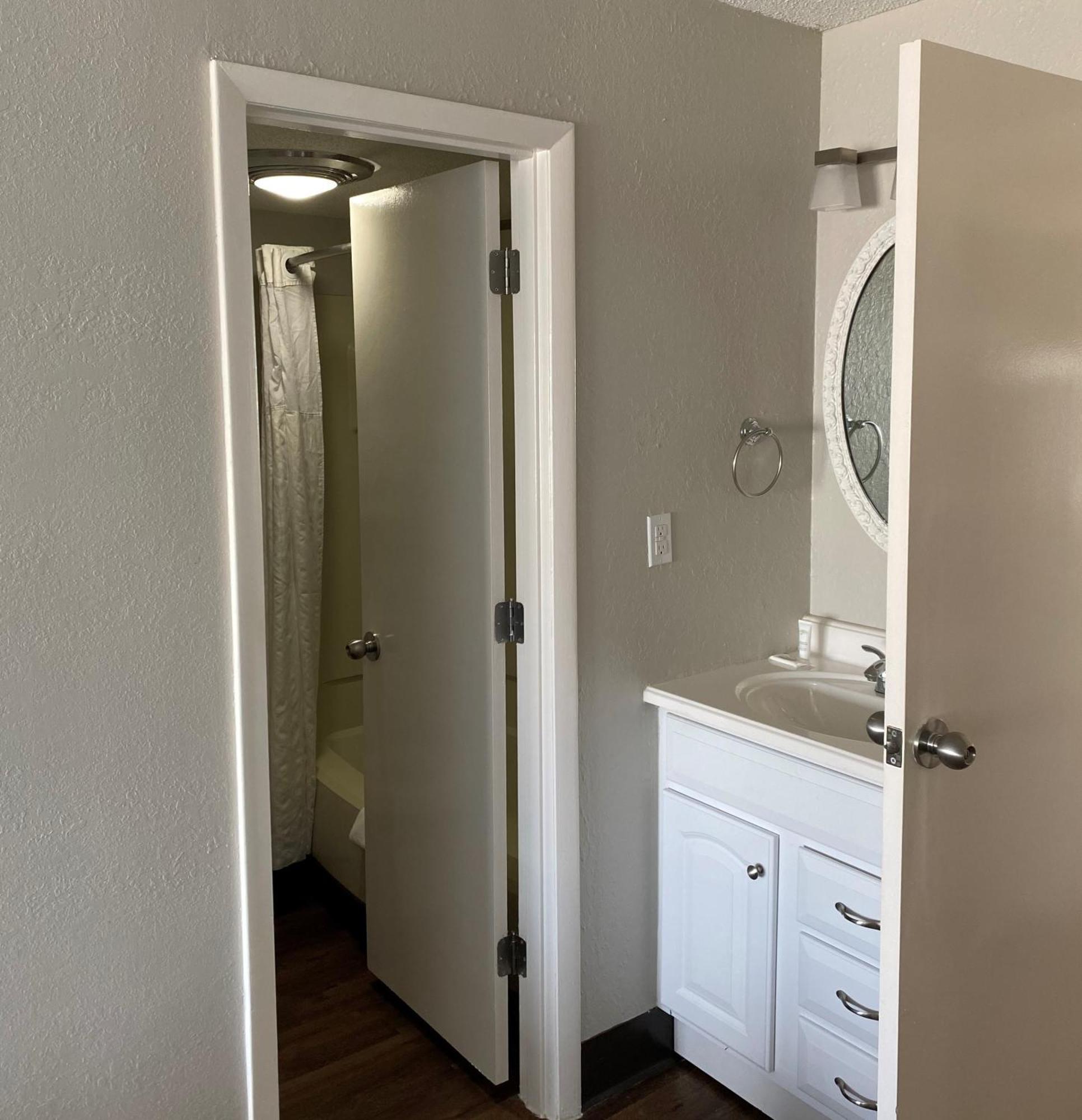North Shore Oceanfront 3*