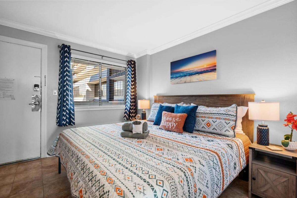 Holiday home Bluewater Oceanfront Unit 203 *