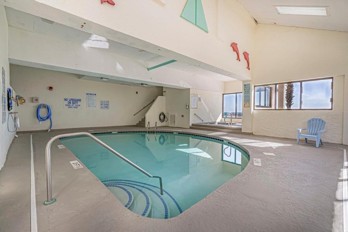 Sea Pointe Oceanfront Unit 808 *