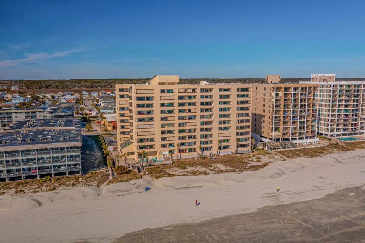 Sea Pointe Oceanfront Unit 808 Holiday home *