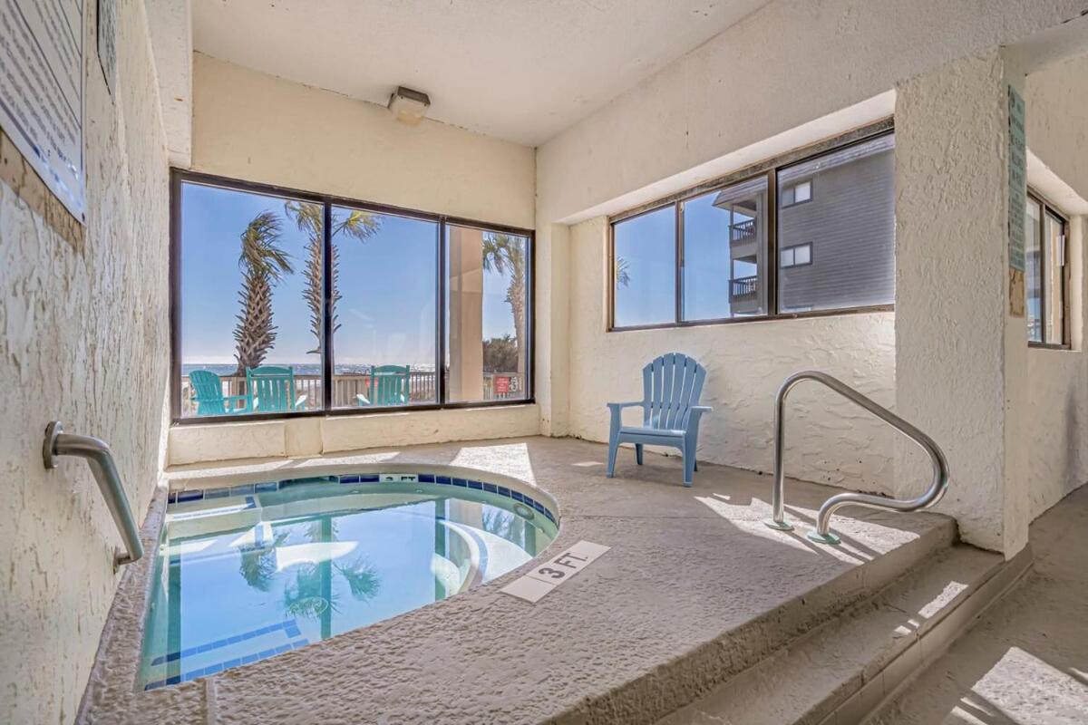 Holiday home Sea Pointe Oceanfront Unit 808 *