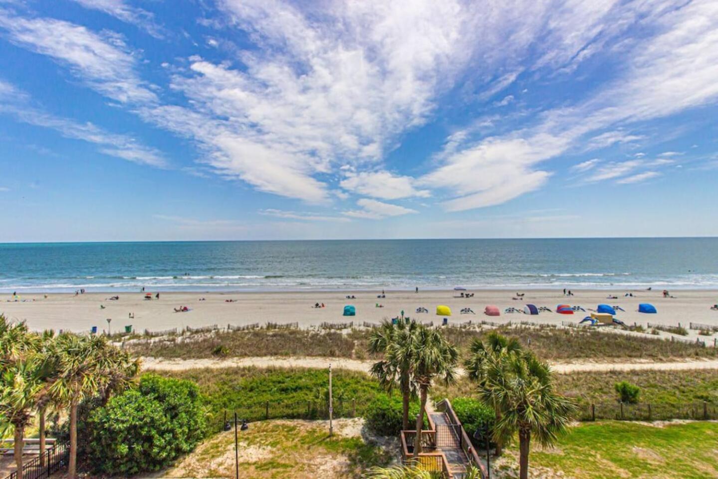Holiday home Wow-1br With Rare Private Oceanfront Balcony. Spec