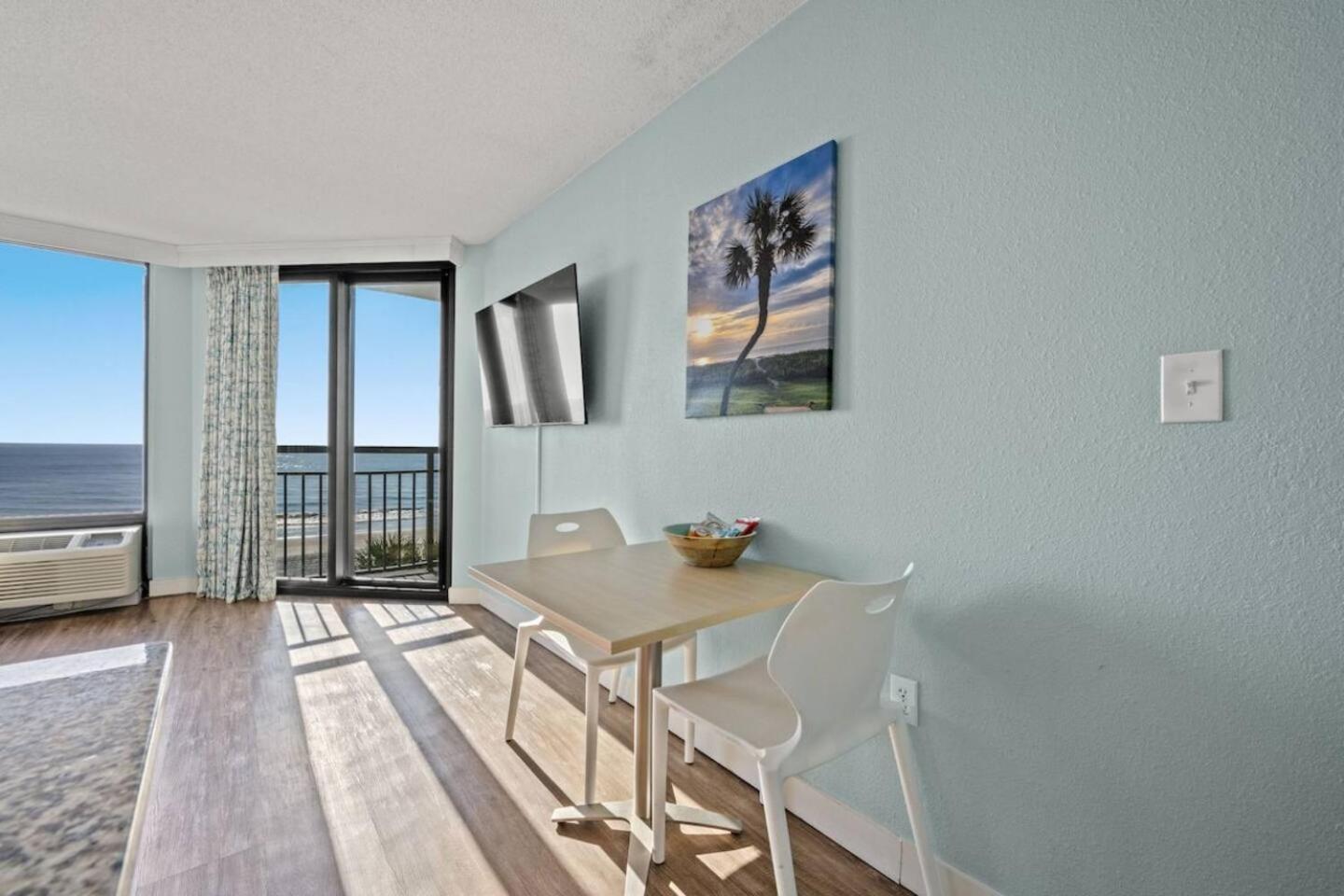 Wow-1br With Rare Private Oceanfront Balcony. Spec Holiday home