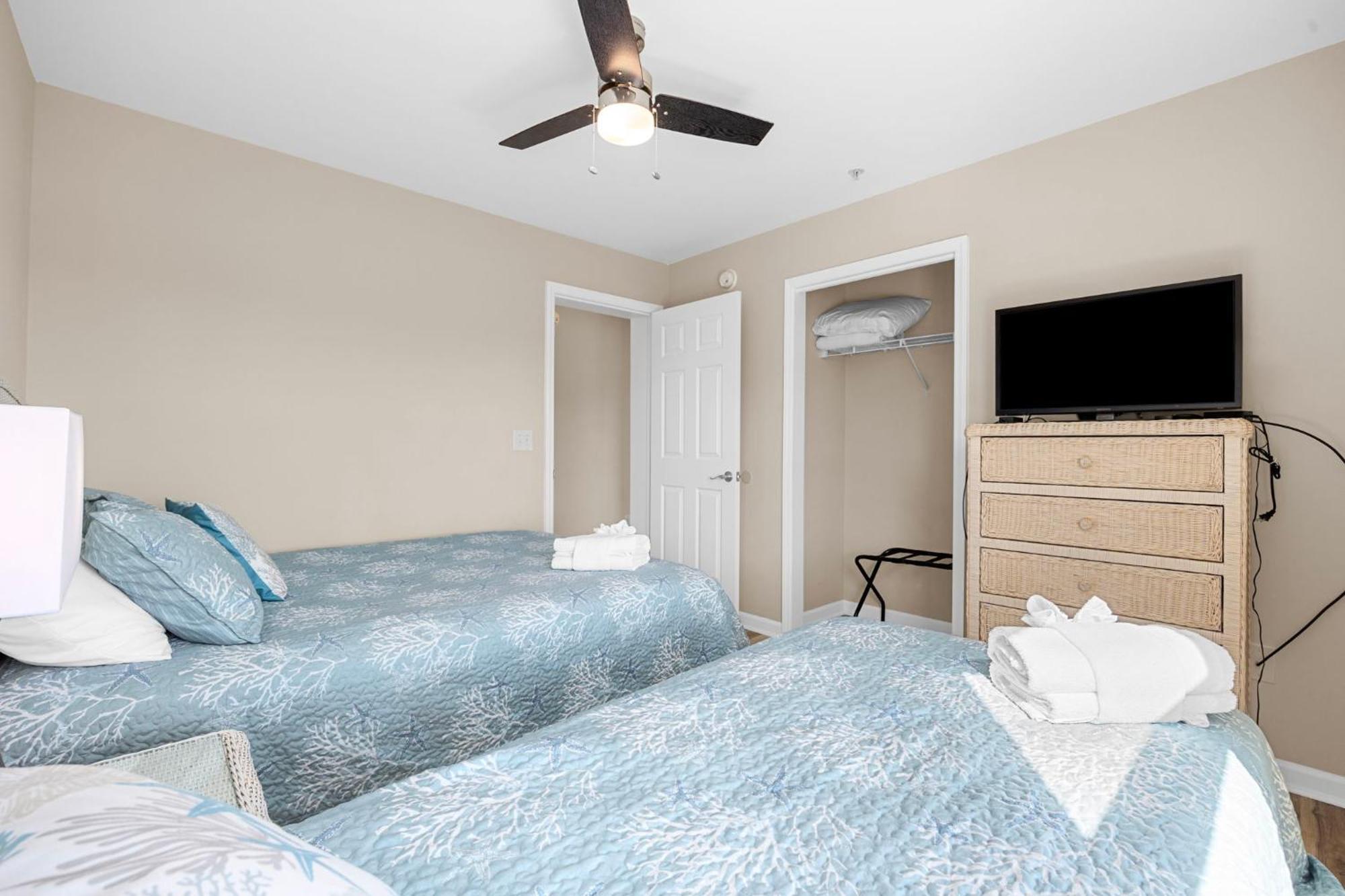 Updated Oceanview Getaway- Game Pool Decks Myrtle Beach