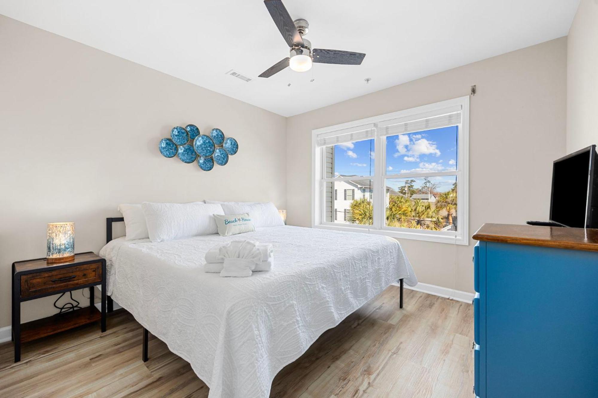 Holiday home Updated Oceanview Getaway- Game Pool Decks Myrtle Beach