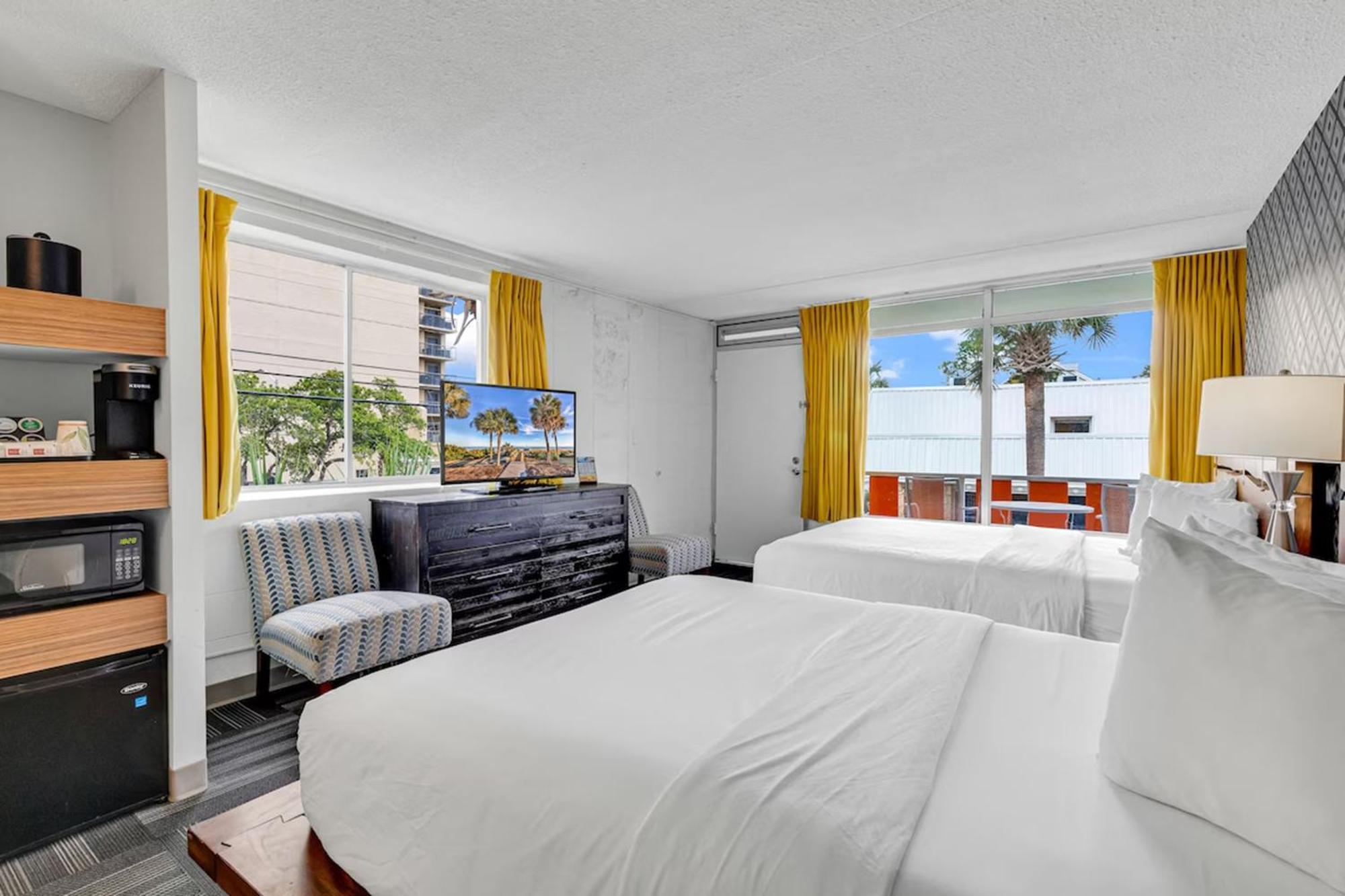 Shores Myrtle Hotel