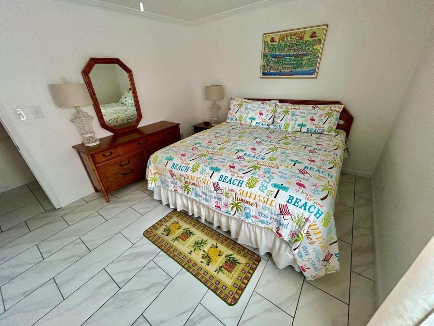 South Shores I 3 Apartment