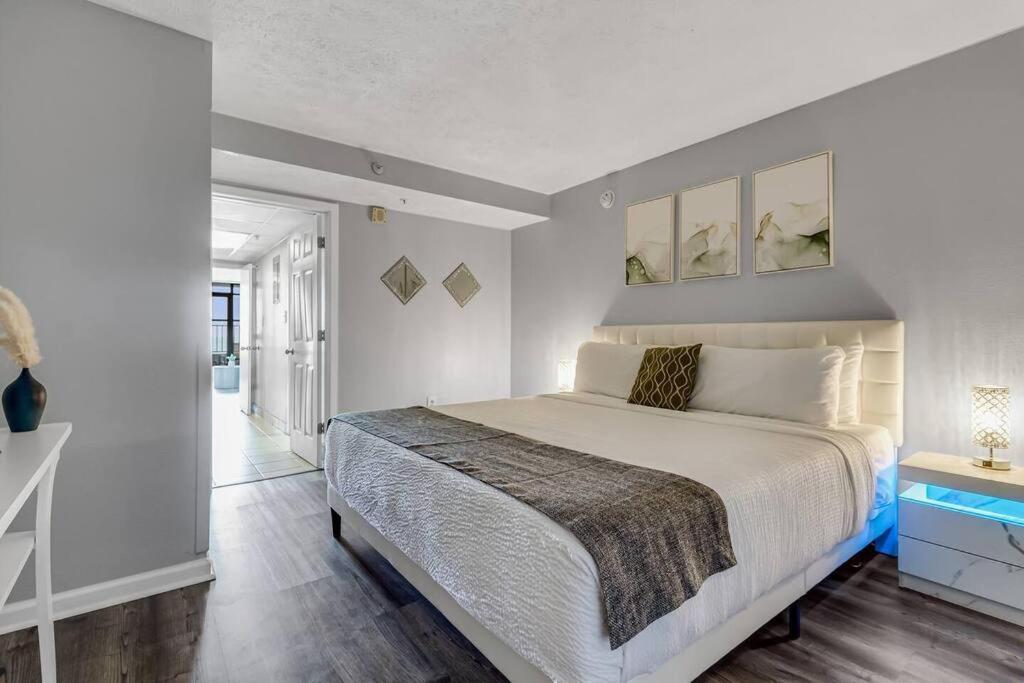 Apartment Oceanfront Dream For Our Lovers! L 240