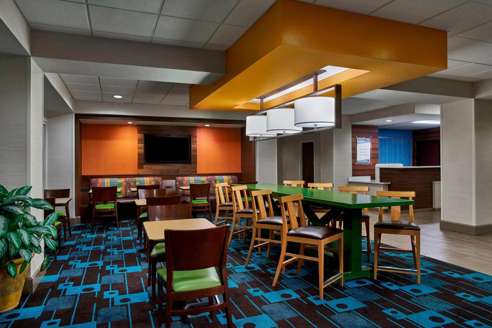 Hotel Fairfield Myrtle Broadway At The