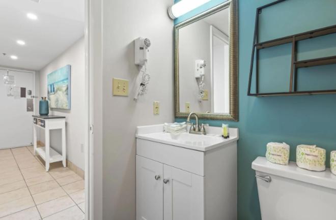 Beautiful 2 Bedroom Multi-unit Suite! Oceanfront Palace 1501 And 1503 Holiday home *