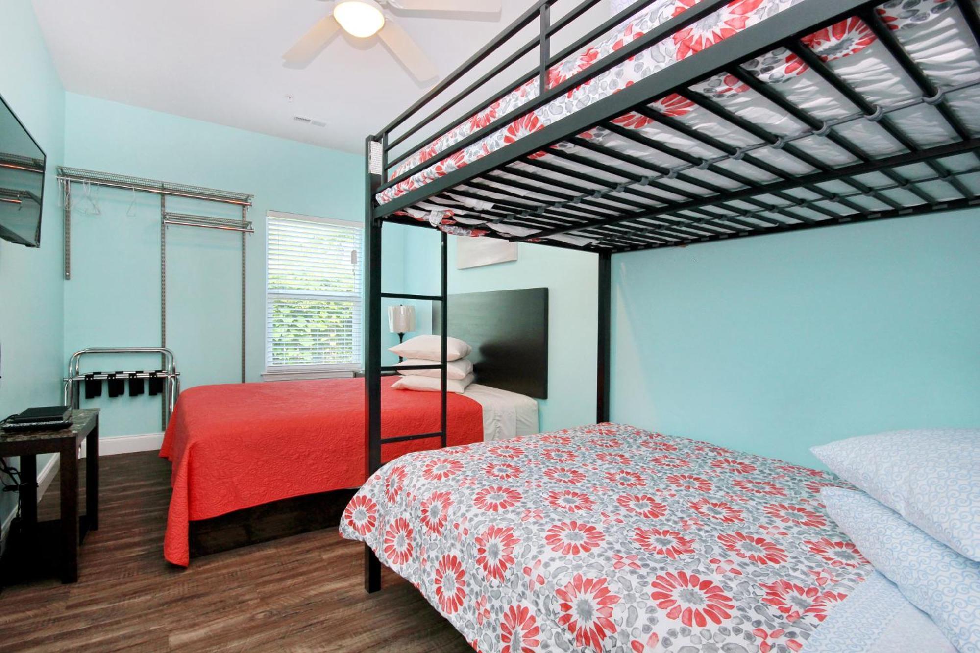 407 9th Ave A By Together Holiday home *