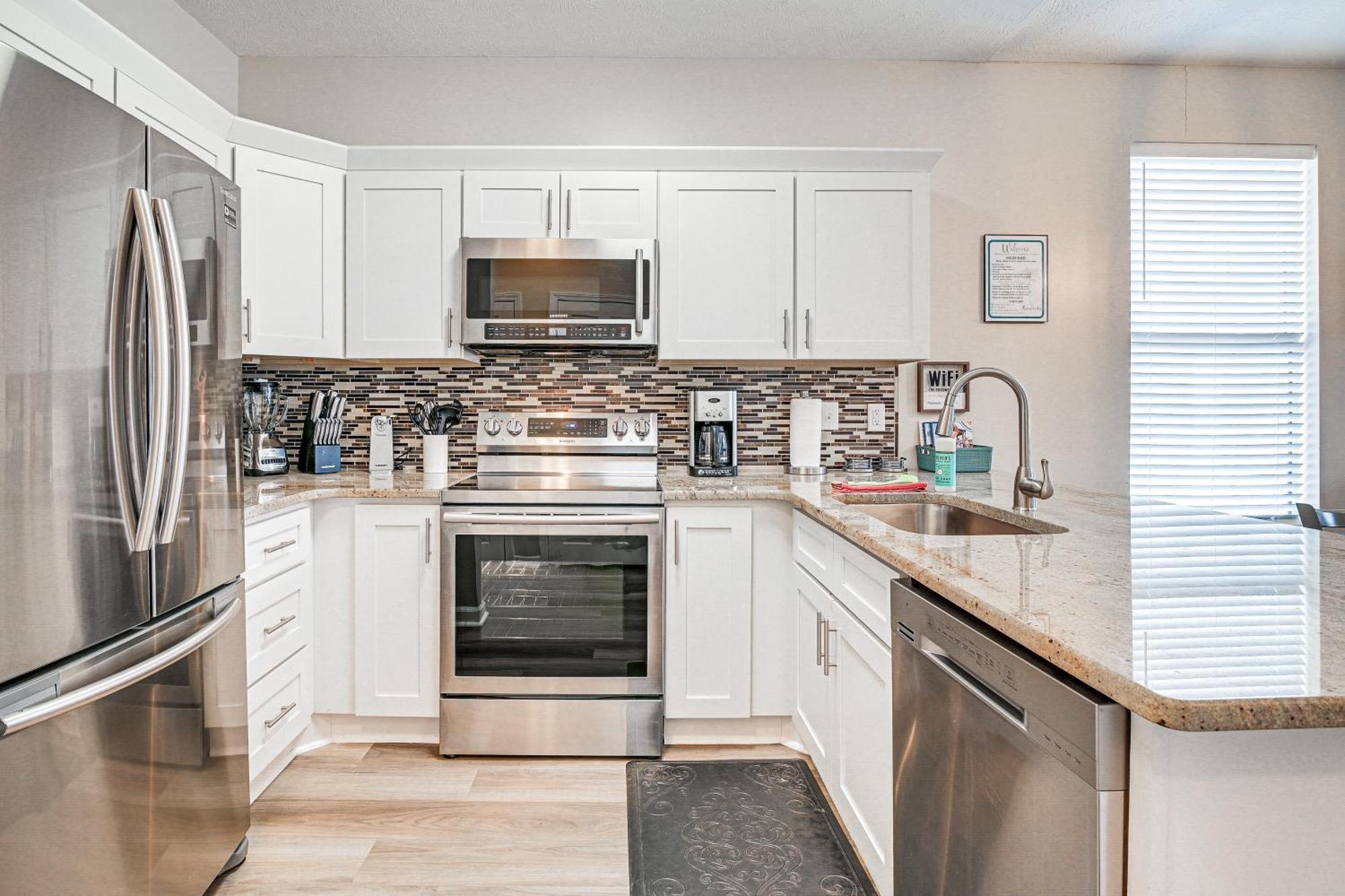 Breezy Golf With Pool Access, 4 Mi To
