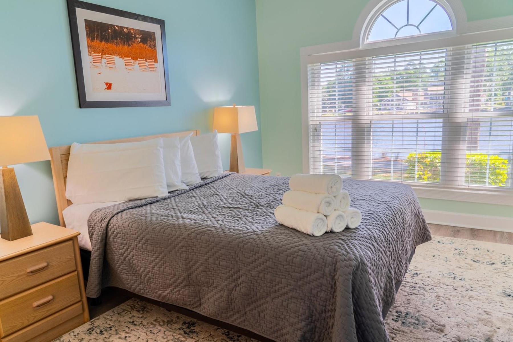 Holiday home Ground Floor 2 Bed 2 Bath Riverwalk At Arrowhead Country Club Unit 104
