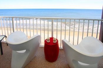 Sands Club Resort 3*