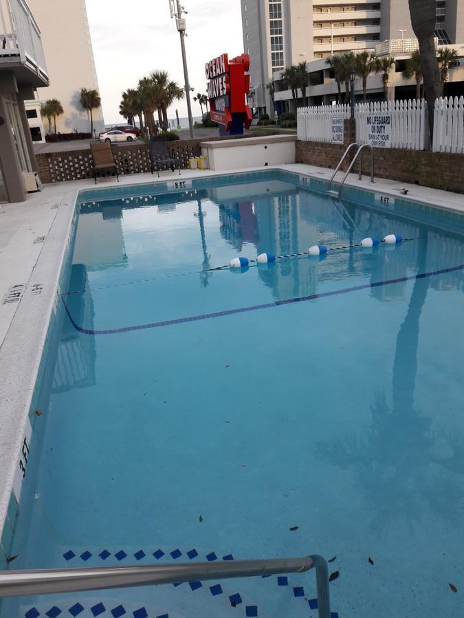 Ocean Waves Hotel