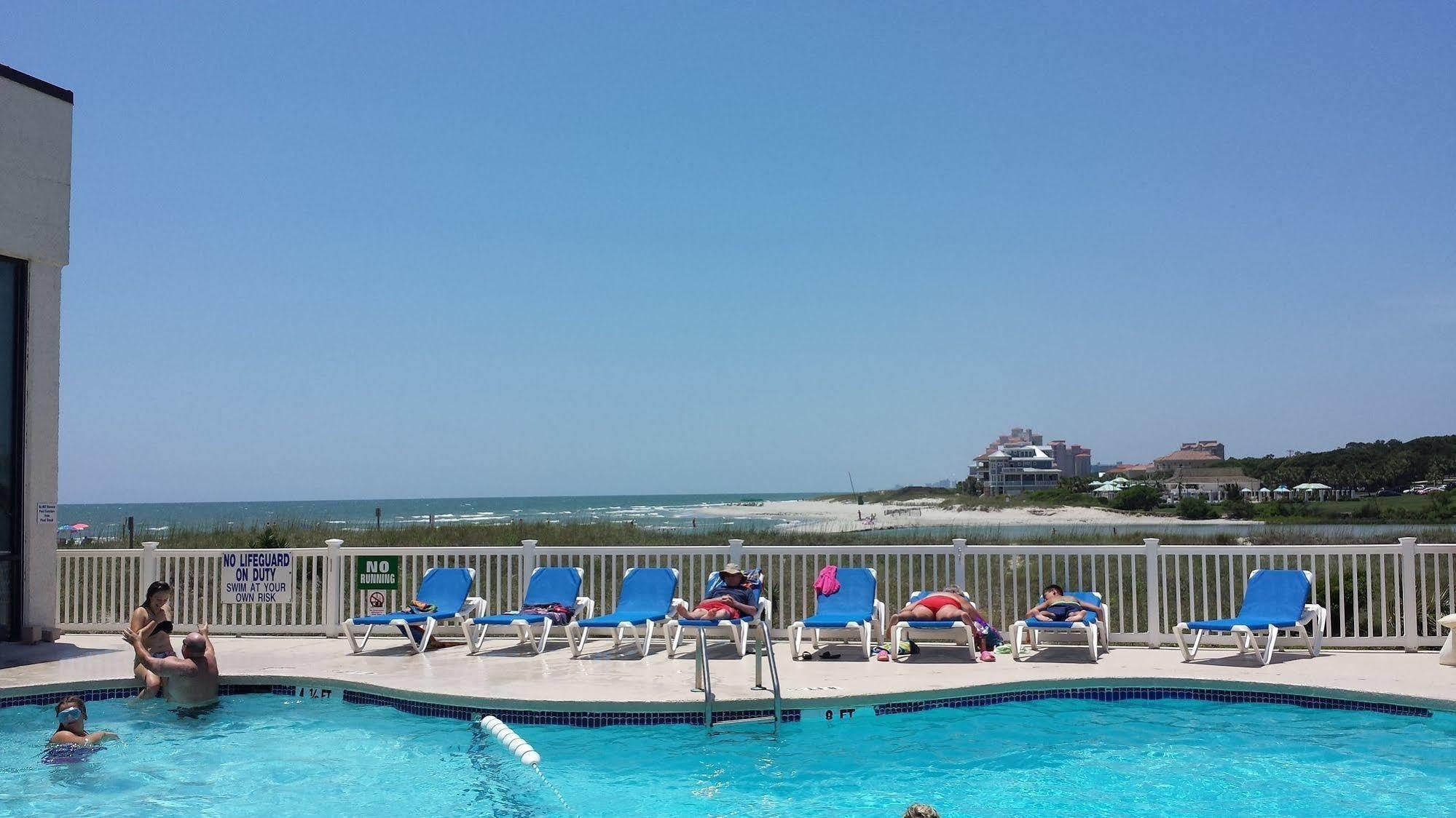Resort Sands Club