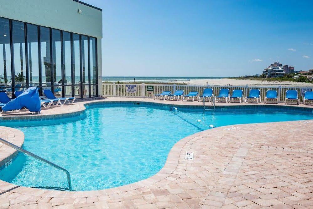 Sands Club Resort 3*