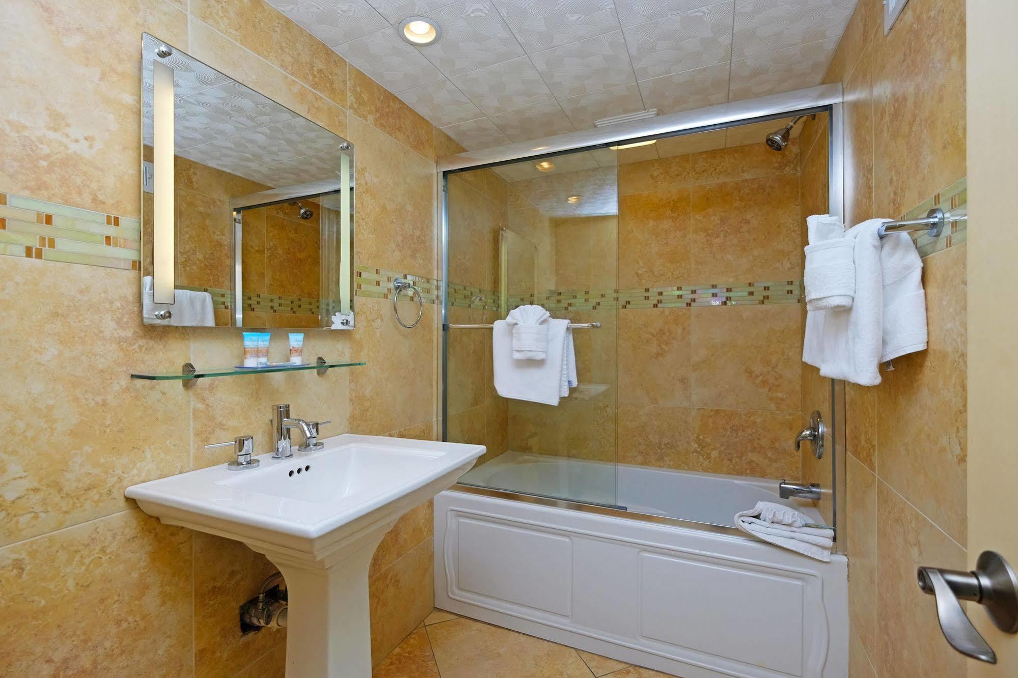 Meridian Plaza By Vacations Hotel Myrtle Beach