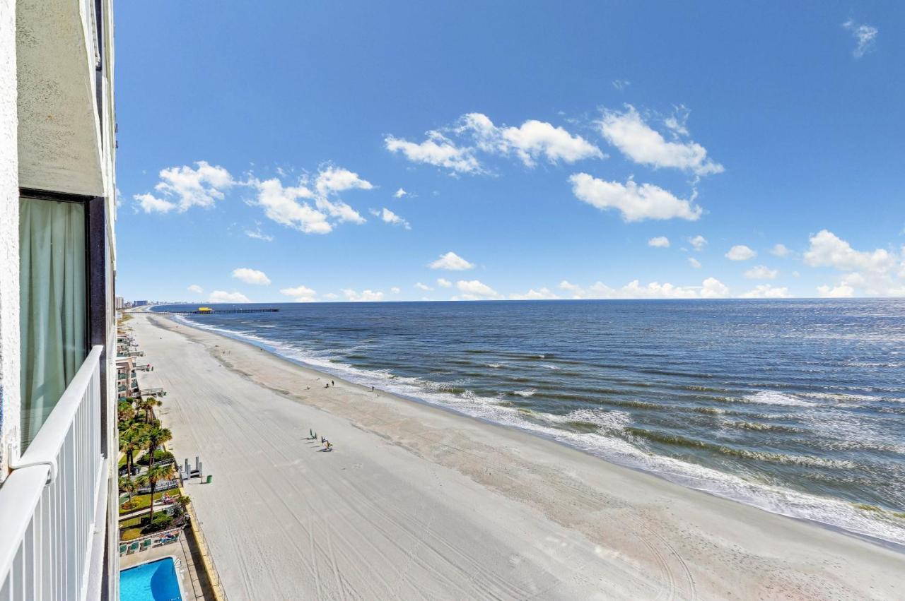Resort Sands Club