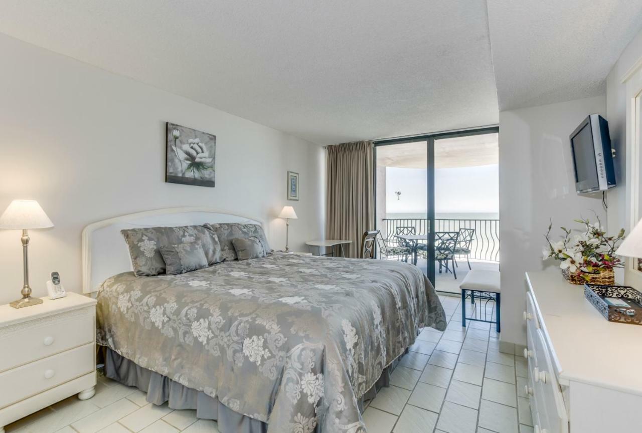 Oceanfront 3 Bdr With 2 Beach Front Terraces Apartment